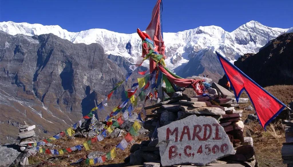 mardi-himal-base-camp_ak0boo