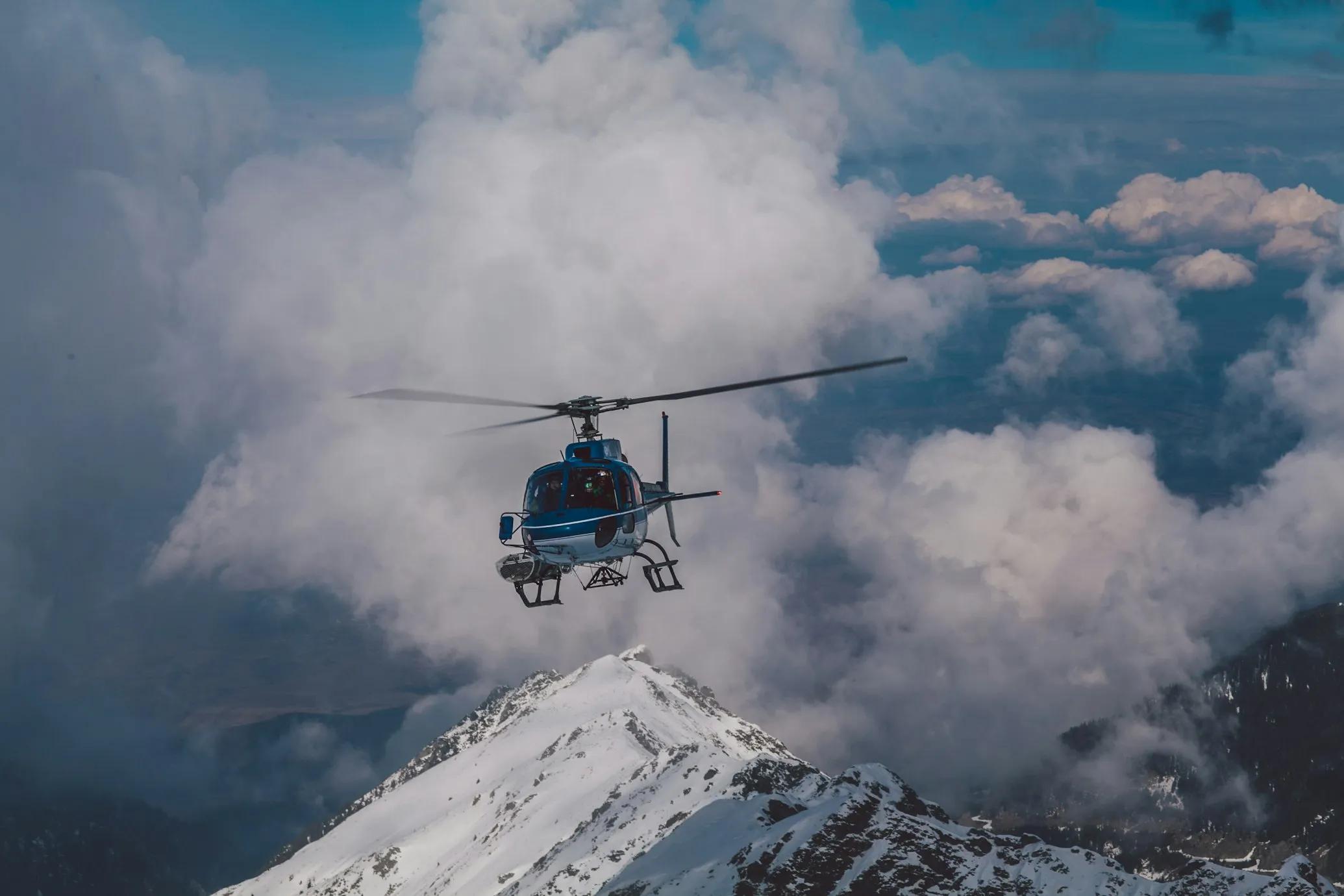 helicopter-tour_zc2mkx
