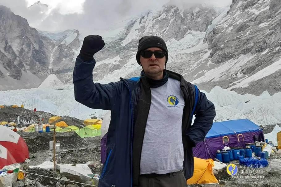 Everest_base_camp_trek_1_c7febp