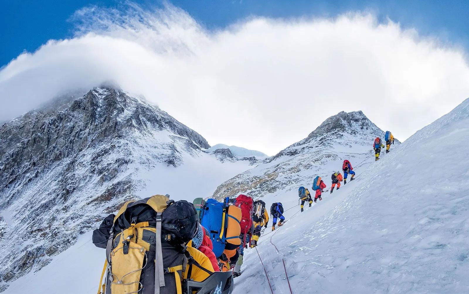 everest-expedition-1_ipjcsn