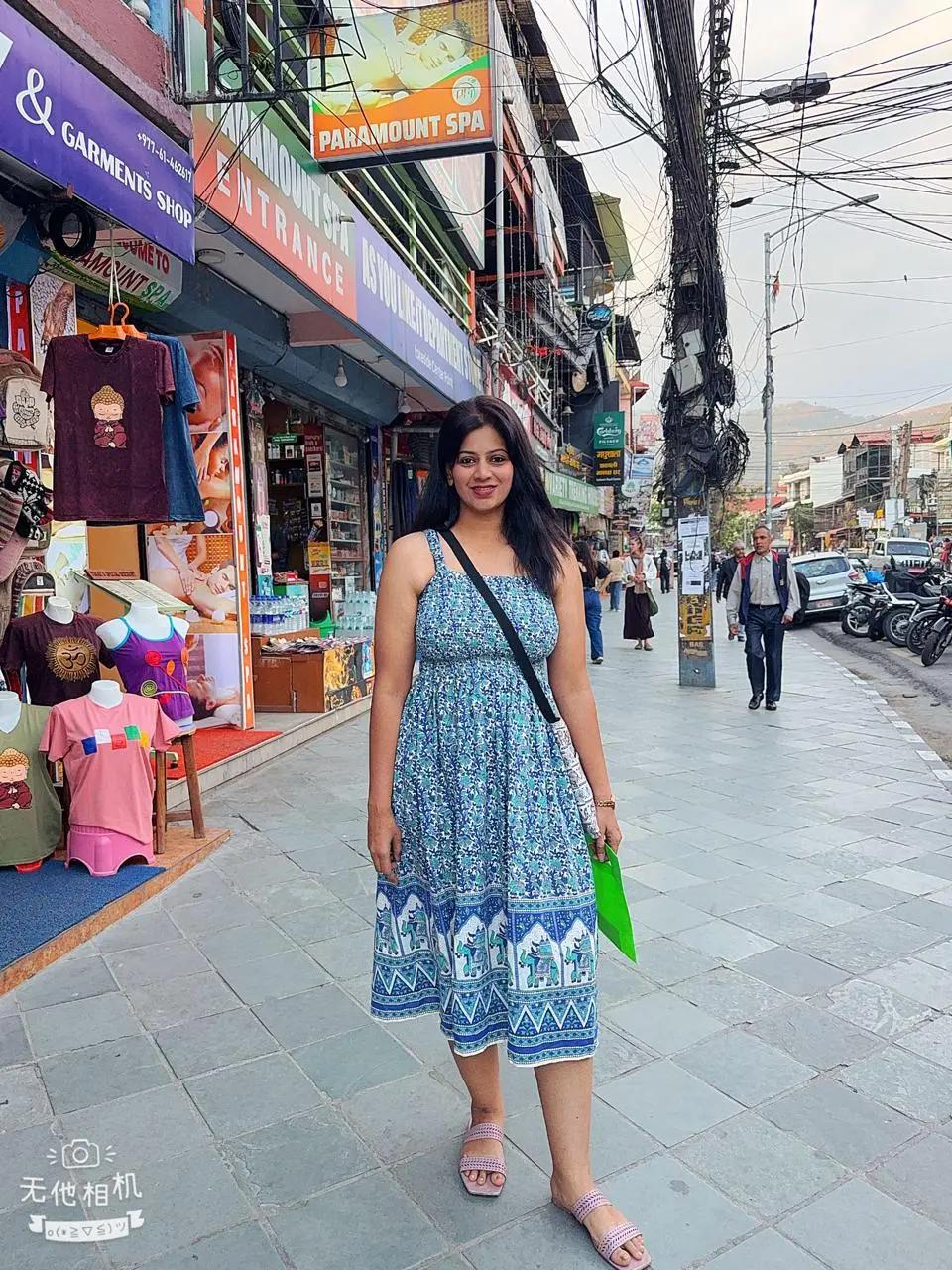 indian female travelller