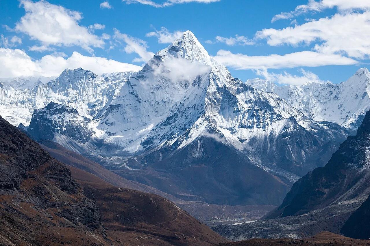 Amadablam.pics