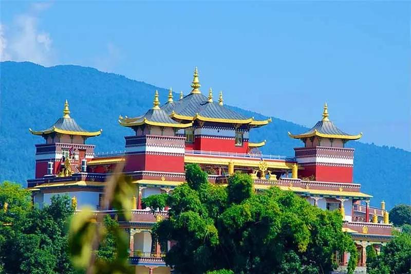 Lama-Gaun-Tashi-Rapten-Monastery_g37qrs