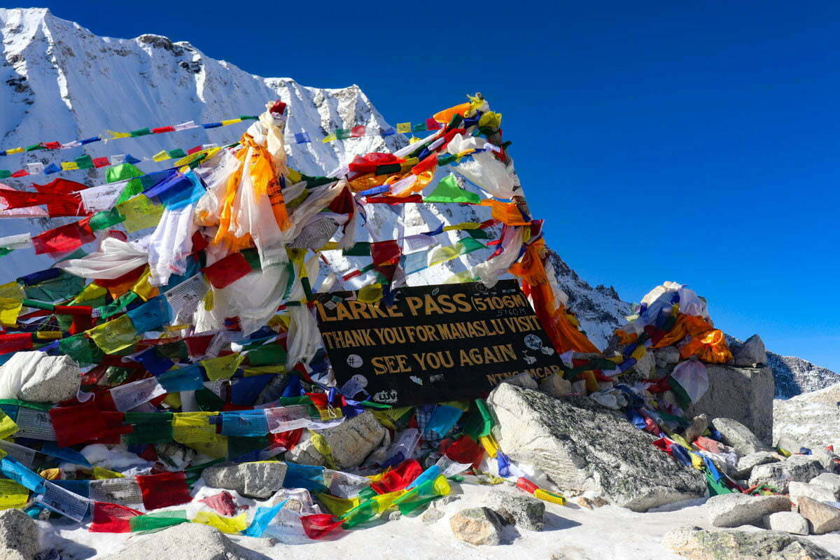 manaslu circuit trek