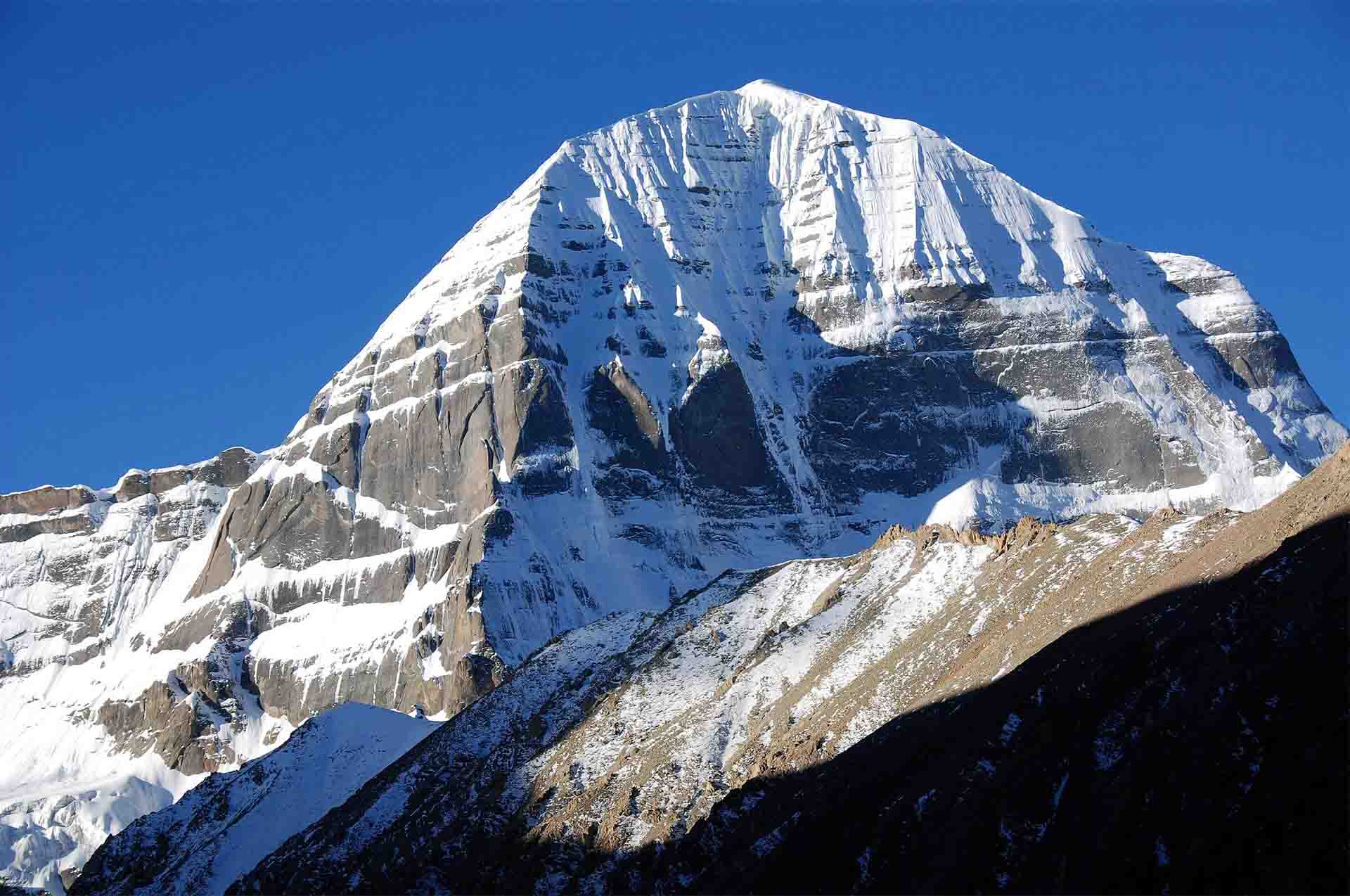 Mt. Kailash Trip By Helicopter 