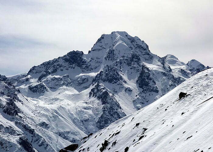 yala peak climb with gosainkunda and helambu trek