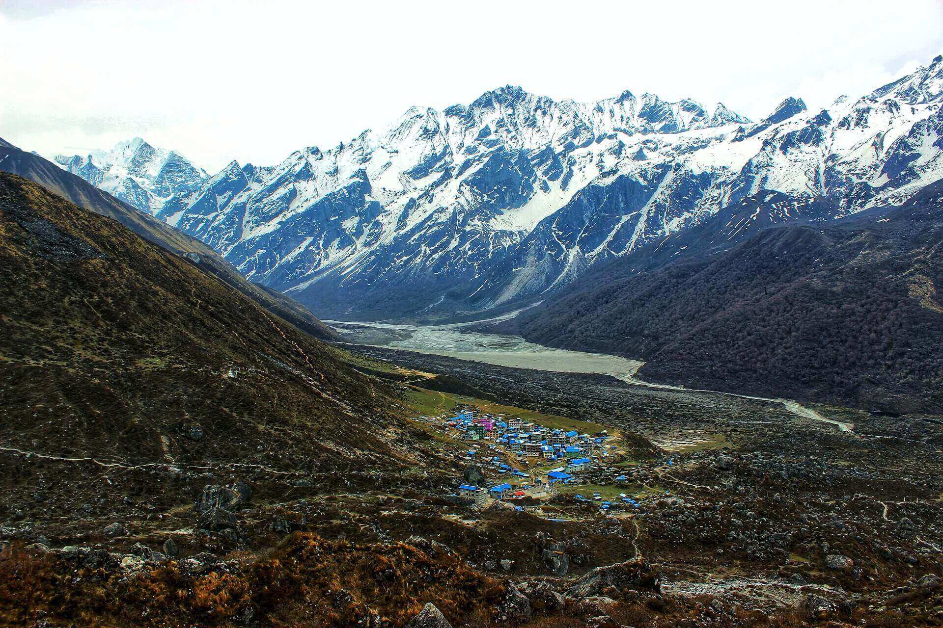 langtang helicopter tour, tamang heritage trail trek, trek langtang valley