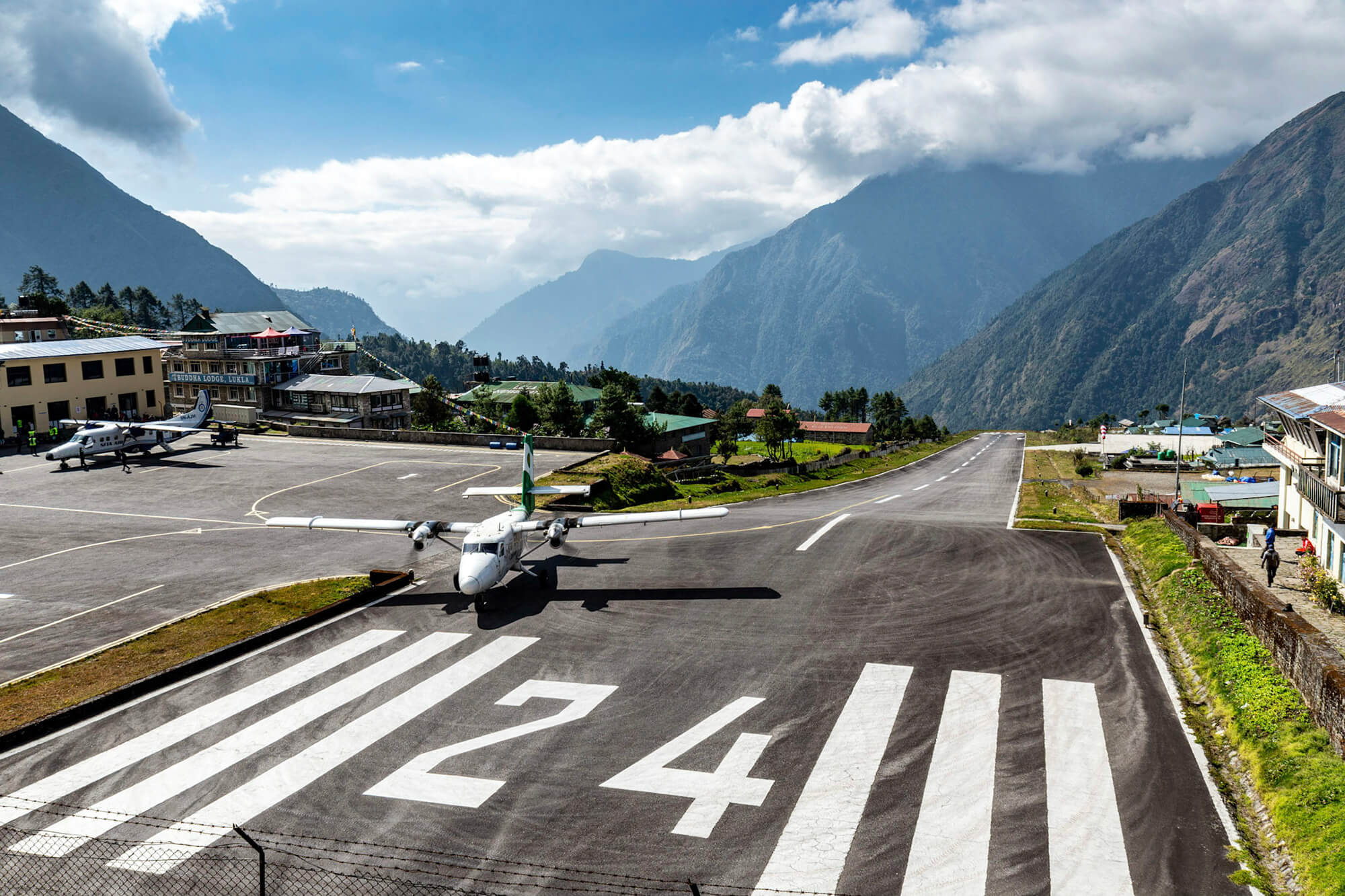 lukla airport